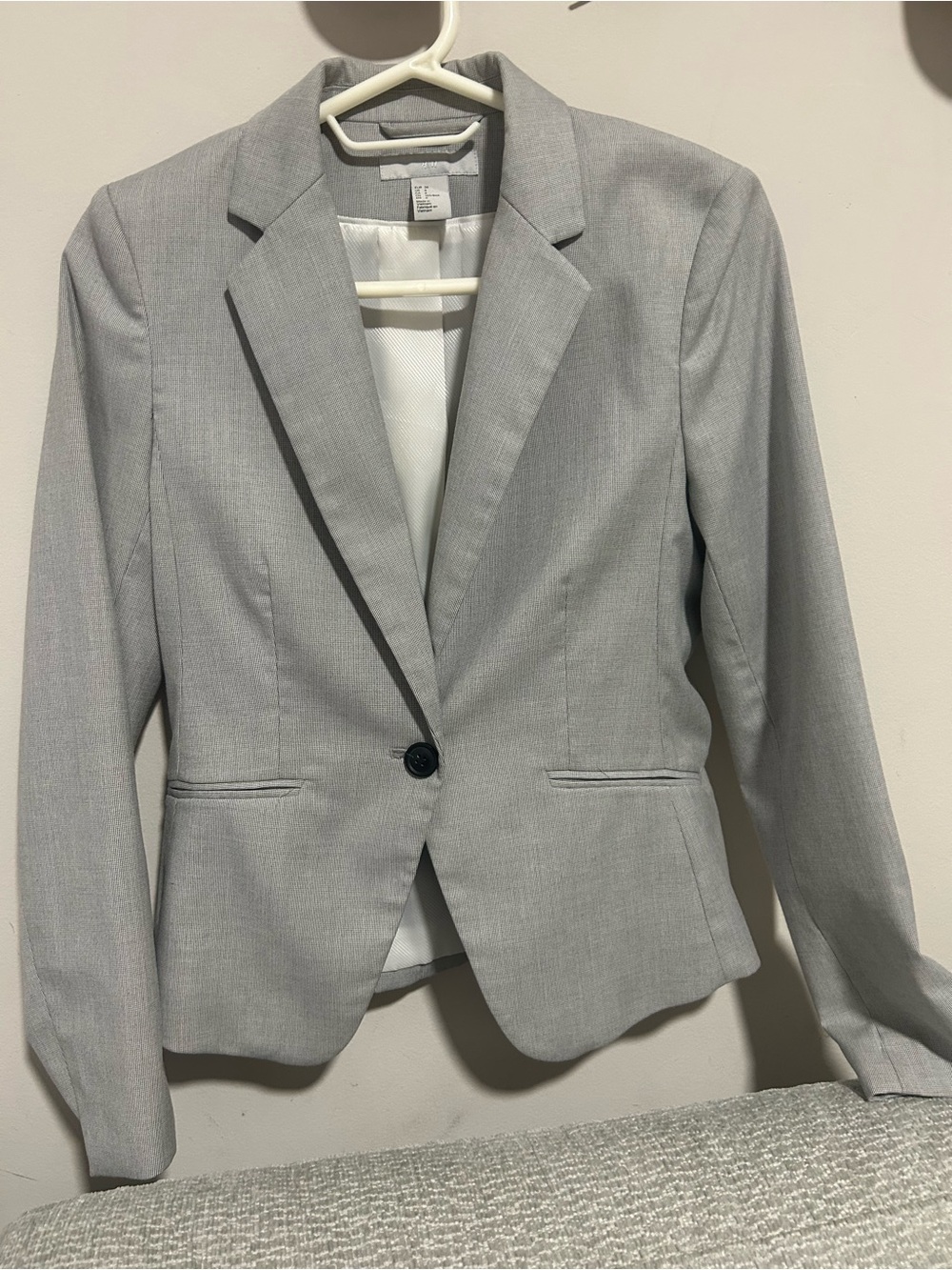 H&M Light Gray Single-Button Tailored Blazer